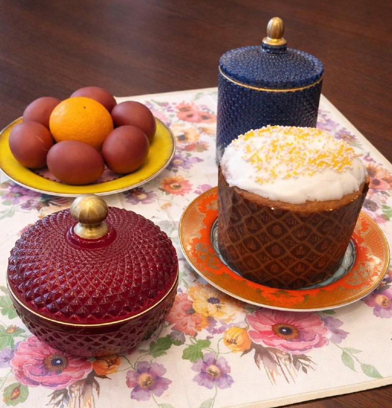 С Праздником! Со Светлой Пасхой! 🕊️